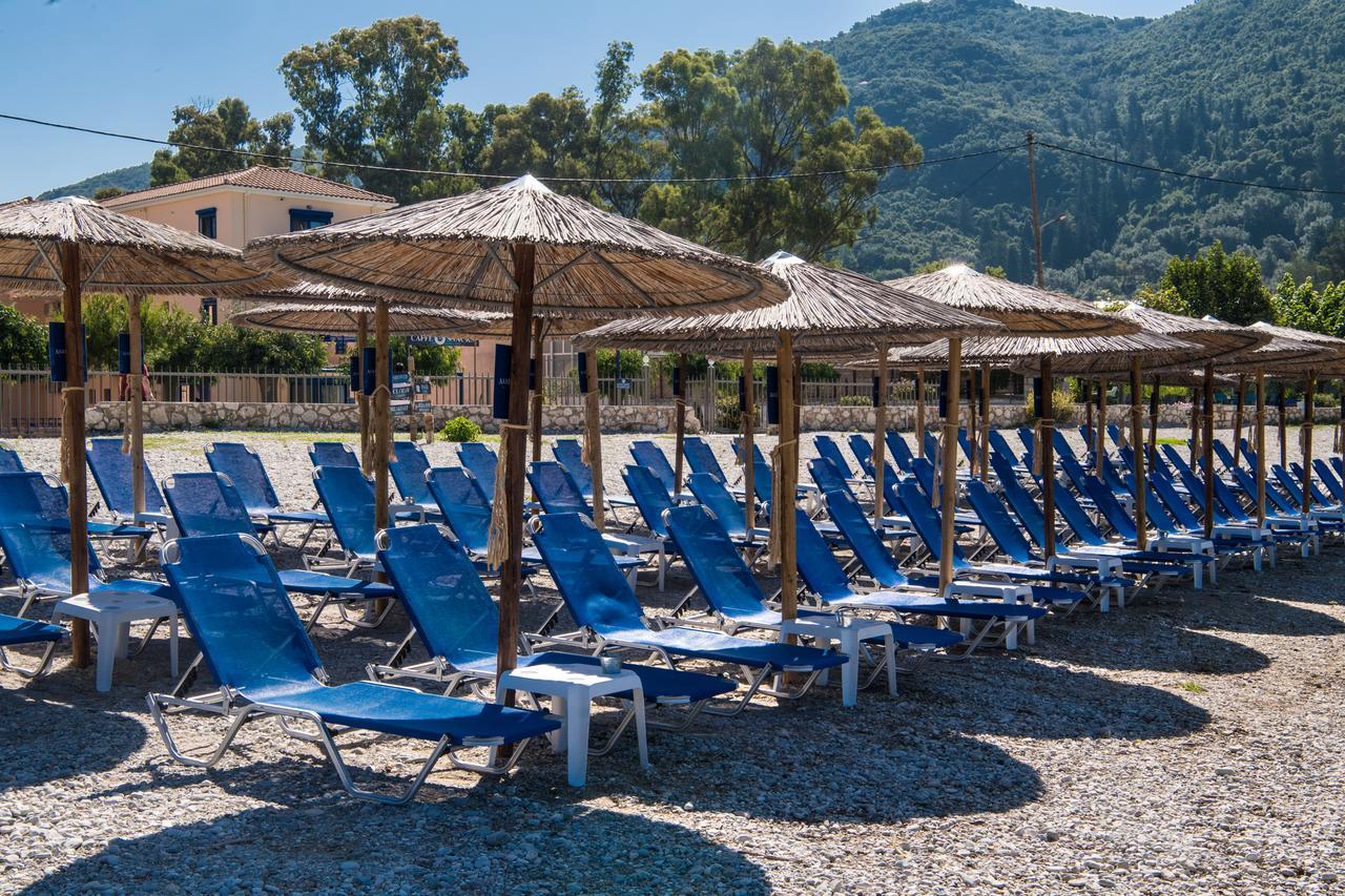 Akroyiali Resort Vasiliki Exteriör bild