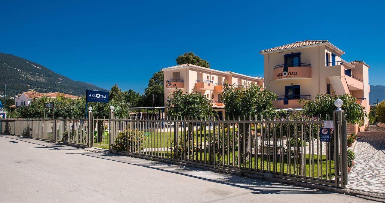 Akroyiali Resort Vasiliki Exteriör bild