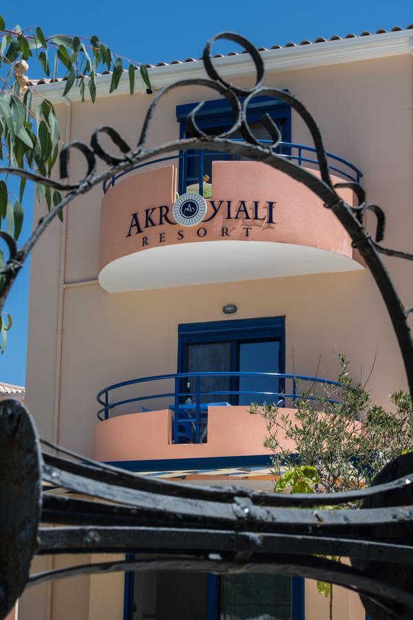 Akroyiali Resort Vasiliki Exteriör bild